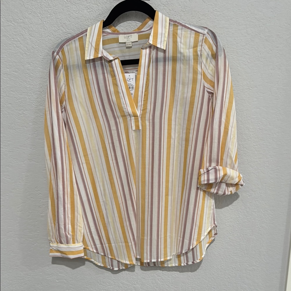 LOFT Cream and Tan 3/4 Sleeve Notched Collar Blouse